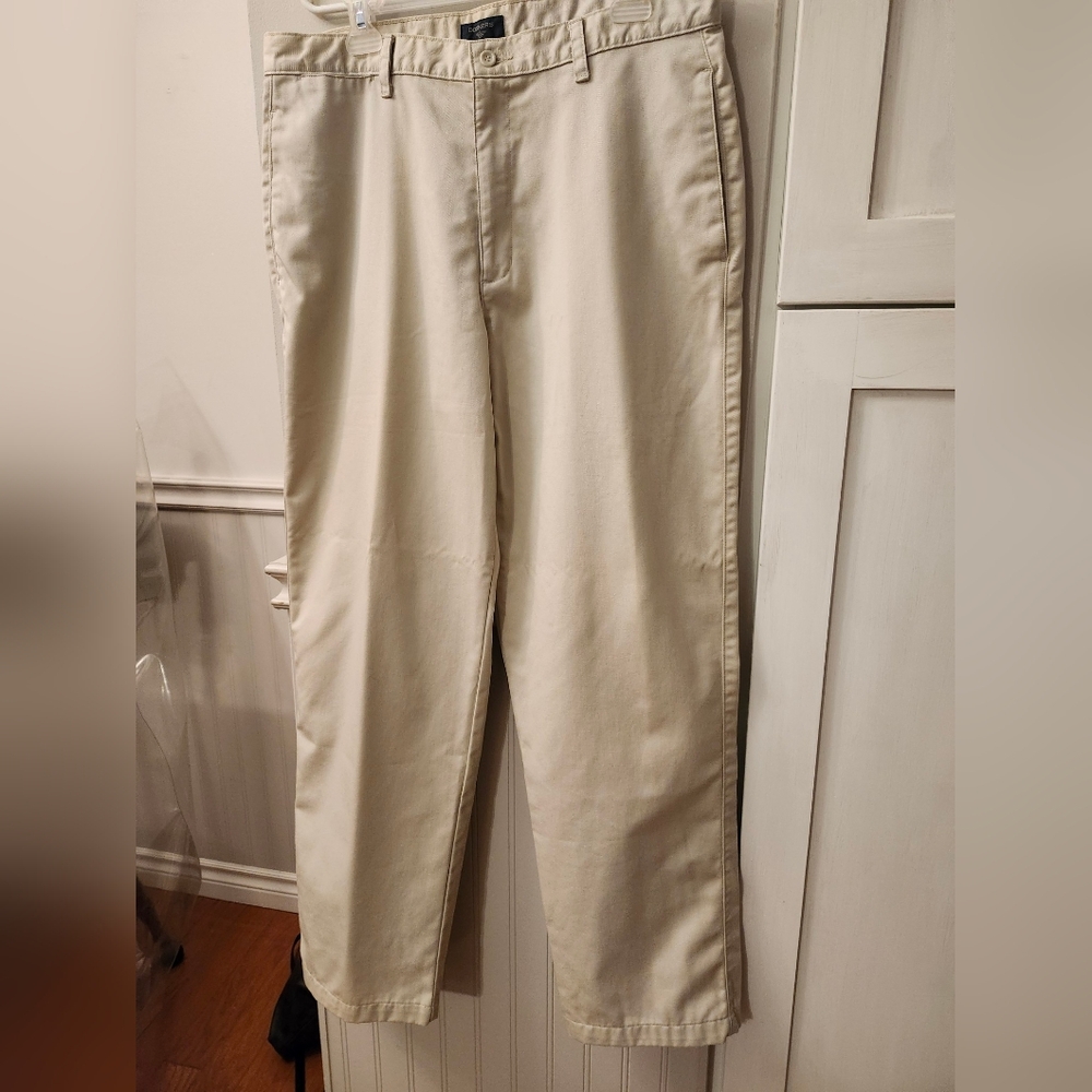 Men's Dockers dress pants - Picture 1 of 11